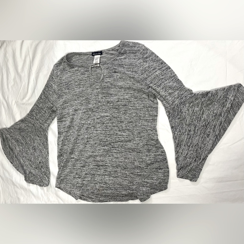 Grey Bell-Sleeve Knit Top
